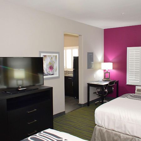 Best Western Plus Dilley Inn&Suites Extérieur photo