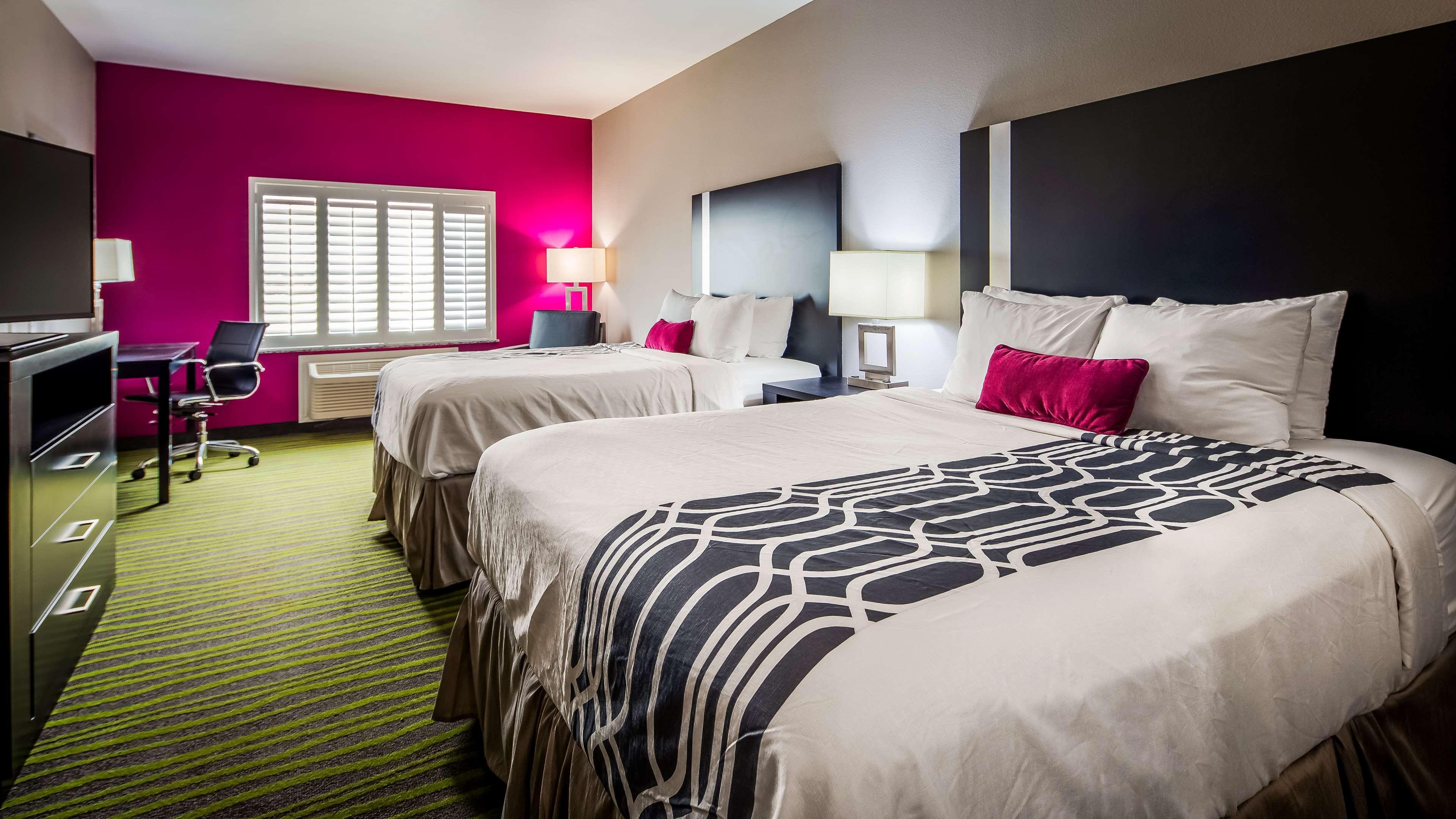 Best Western Plus Dilley Inn&Suites Extérieur photo