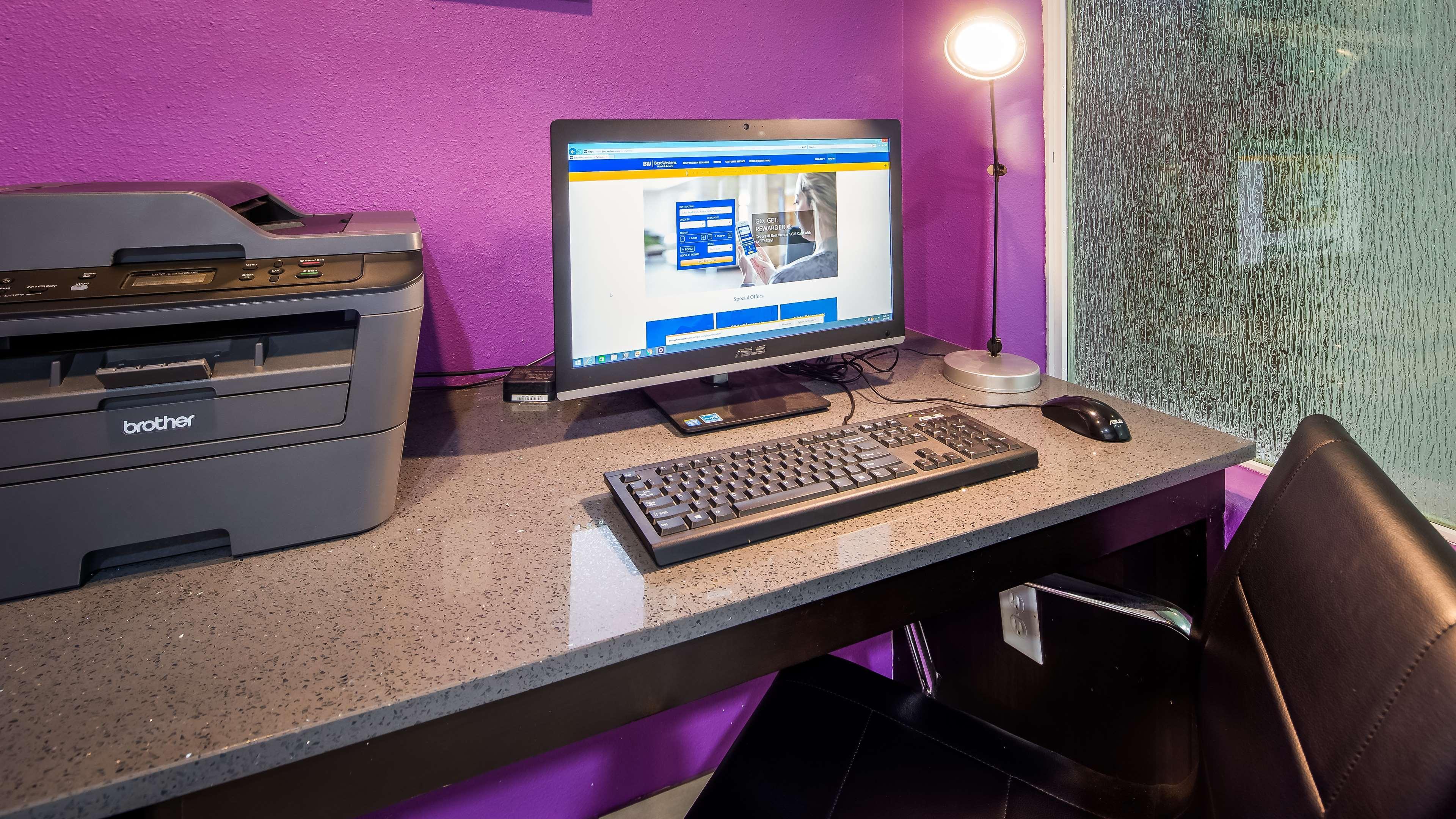 Best Western Plus Dilley Inn&Suites Extérieur photo